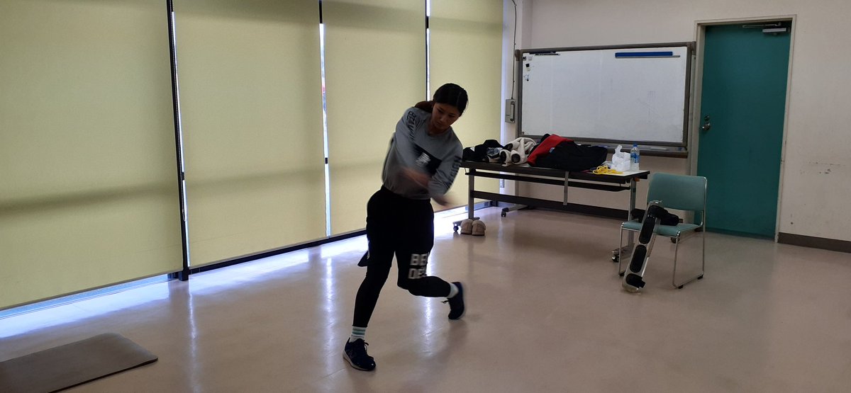 bbcontate's tweet photo. 本日は茨城ゴールデンゴールズ、岡田桃香選手のトレーニングでした！

年内最後のトレーニングでしたがバッティングでパフォーマンスを発揮できることを来季の目標に取り組んでいるので継続し来季が素晴らしいシーズンとなることを願ってます！

今年もお疲れ様でした！
来年も頑張りましょう！ https://t.co/DWUpMaSOa8