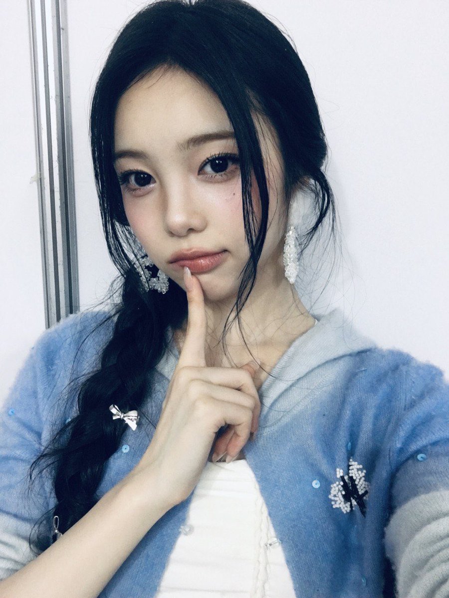 2heartian's tweet photo. 귀걸이 맘에 들엇나부다
야기요미 ㅋㅋ https://t.co/1RKEbO6RA7