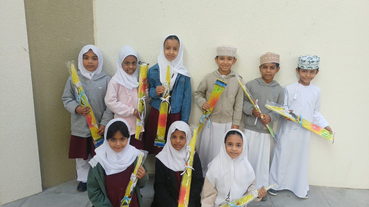 كرمت أ /عذراء الصلطية نجوم شهري نوفمبر وديسمبر في مادة اللغة الإنجليزية كل الشكر لها 
#التعليم_الصديق_للطفل
#إدارة التربية -والتعليم-بجعلان 
#التحول_الرقمي_بوزارة_التربية_والتعليم
EduGovOman@
#تعلم_مستدام
#تعليمية_جنوب_الشرقية