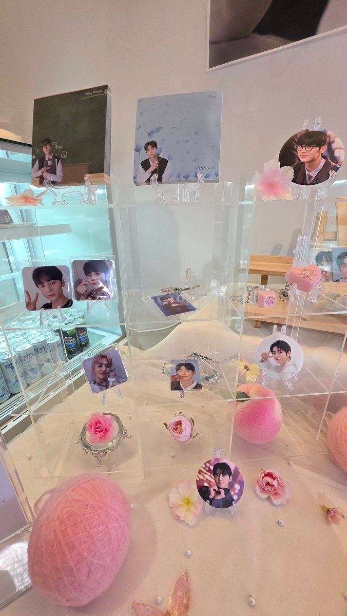 민현아~ 
소집해제 축하해 ~🍑
아기자기하고 귀여웠던 카페 🎉
<a href="/AtelierSia/">카페_시아_아틀리에</a>
#황민현 #HwangMinHyun