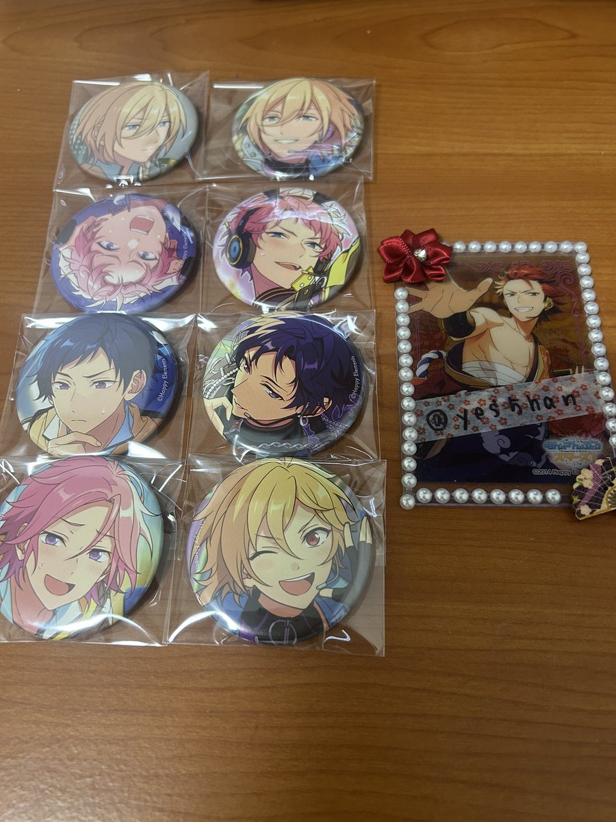 交換・譲渡】あんスタ！！ コレクション缶バッジ コレ缶 2025 Aug. Sep