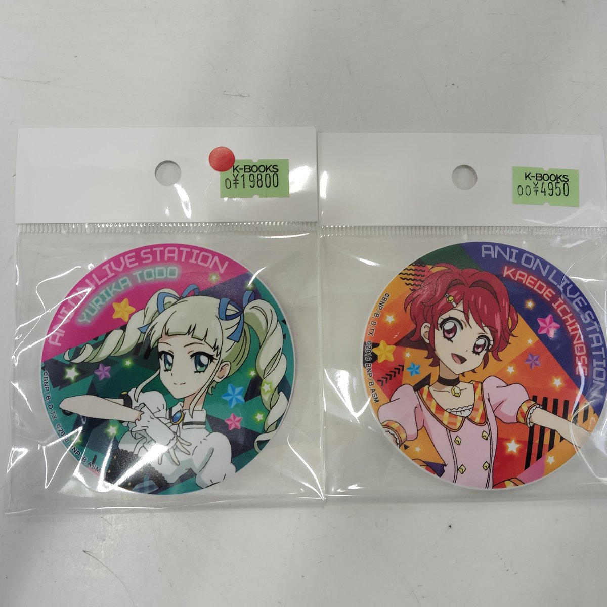 入荷情報】 アイカツ アニON マグバッジ 藤堂ユリカ 一ノ瀬かえで 入荷