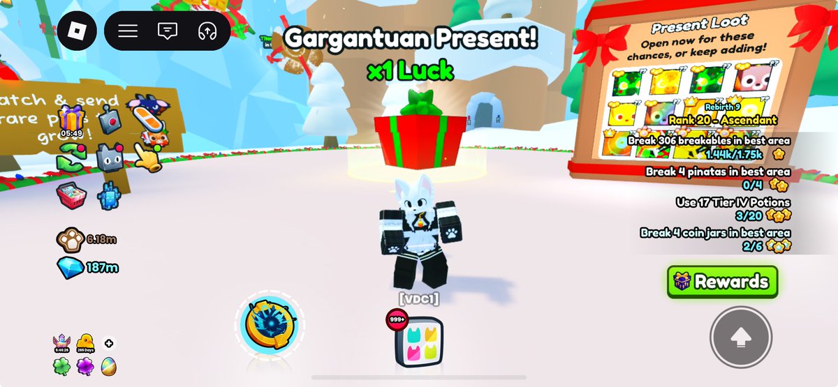 I sacrificed a huge to this machine and opened the present and got no clan points please fix