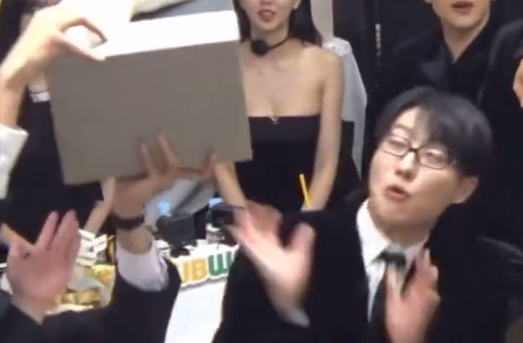 cheezzustick's tweet image. 귀여워