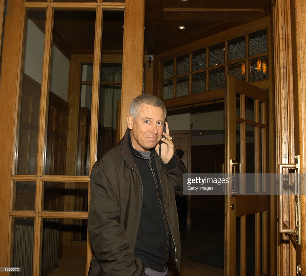 [U2 On This Day] 21 de Dezembro | December 21 

u2-timeline.blogspot.com/2015/12/1221.h…

#OTD #OnThisDay #U2History