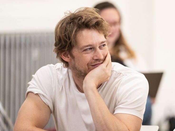 riverashed's tweet image. Right then, curiosity compels me to ask: What is the Sunday activity youngsters are into these days, other than battling the urge to become a houseplant?