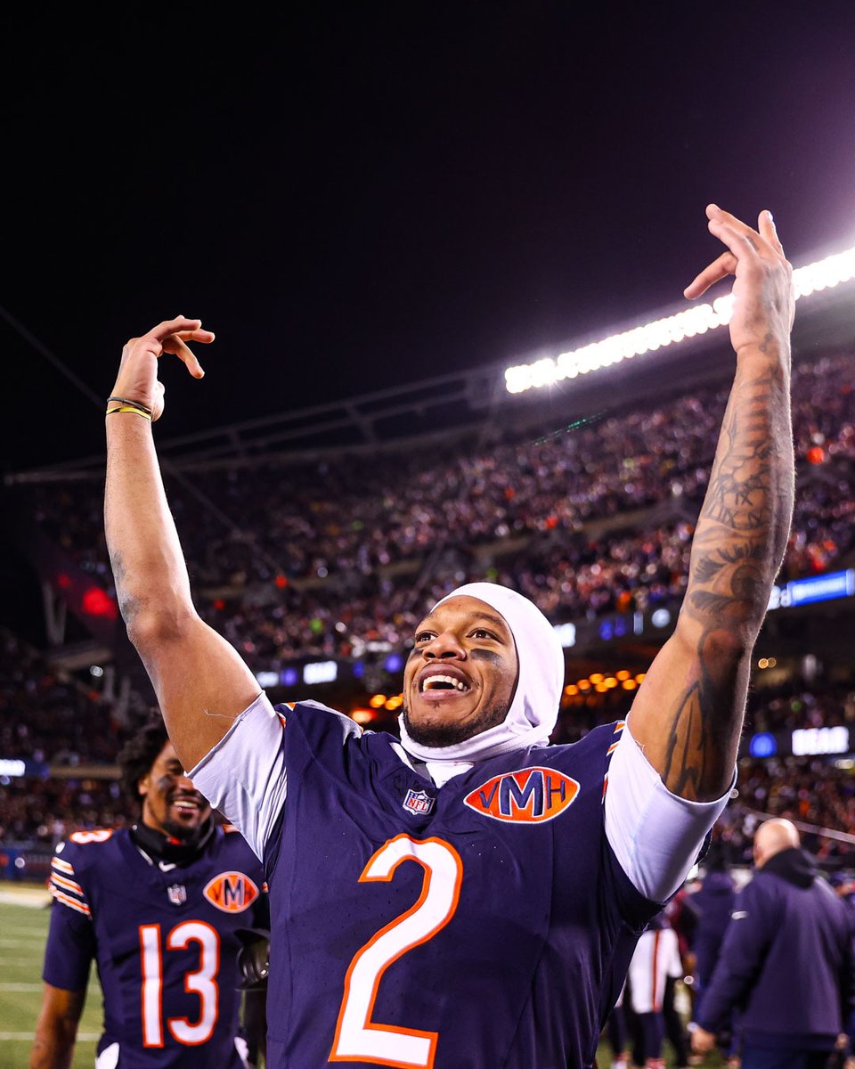 ChicagoBears's tweet image. Insanity. 

#WPMOYChallenge + @idjmoore