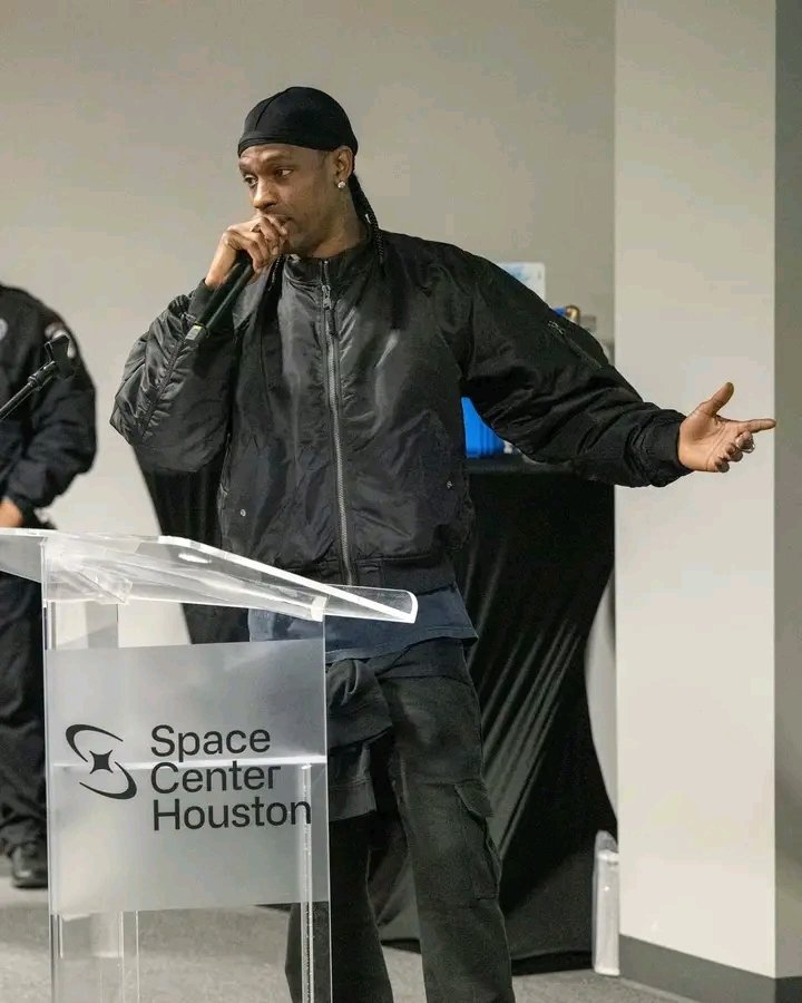 StephenAwoo's tweet image. Salute to Travis for investing into the next generation 🚀

Travis Scott’s Cactus Jack Foundation teamed up with Space Center Houston, NASA’s official visitor center, to launch a new STEM program.
