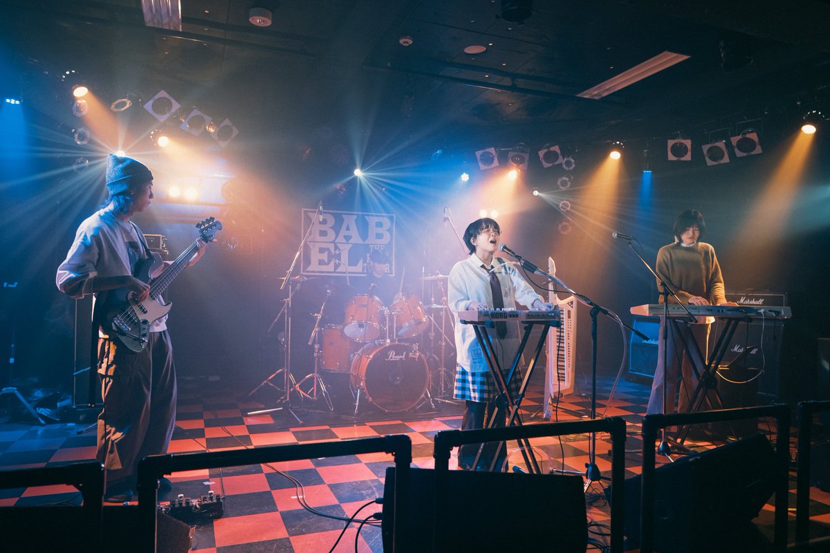 fjxp_cr's tweet photo. 2025.12.19 @立川BABEL
⁡
D82 JAPAN TOUR 2025"Winter leaves"
⁡
TEA's age https://t.co/woxJSBL5mc