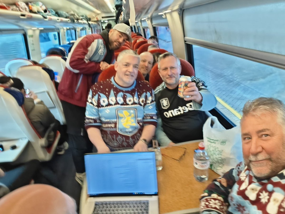 Members on their way. Our big Xmas lunch before the match!