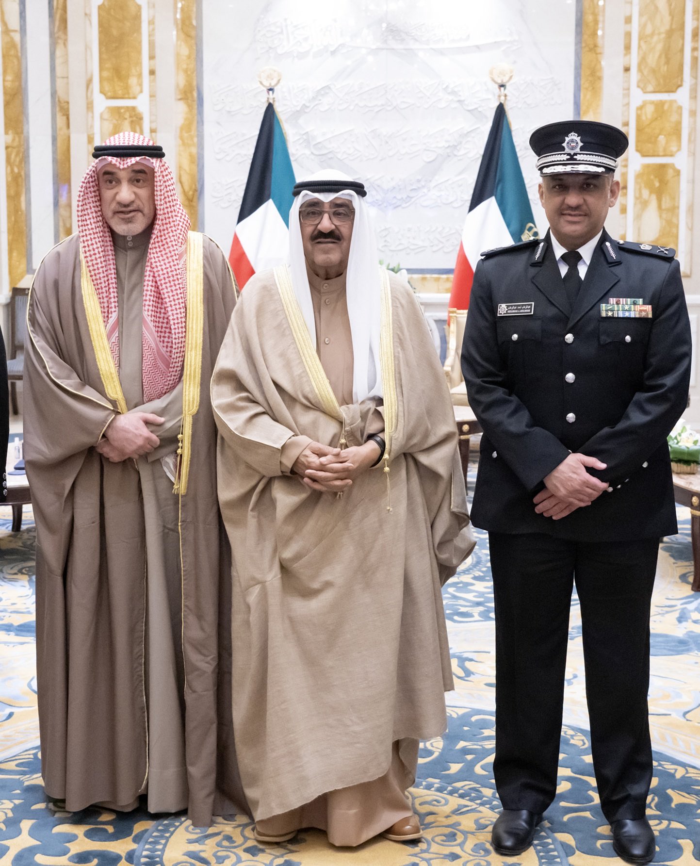 سمو الأمير يستقبل النائب الأول لرئيس مجلس الوزراء ووزير الداخلية. قدّم لسموه وكيل «الداخلية» اللواء عبدالوهاب الوهيب بمناسبة تعيينه في منصبه الجديد 