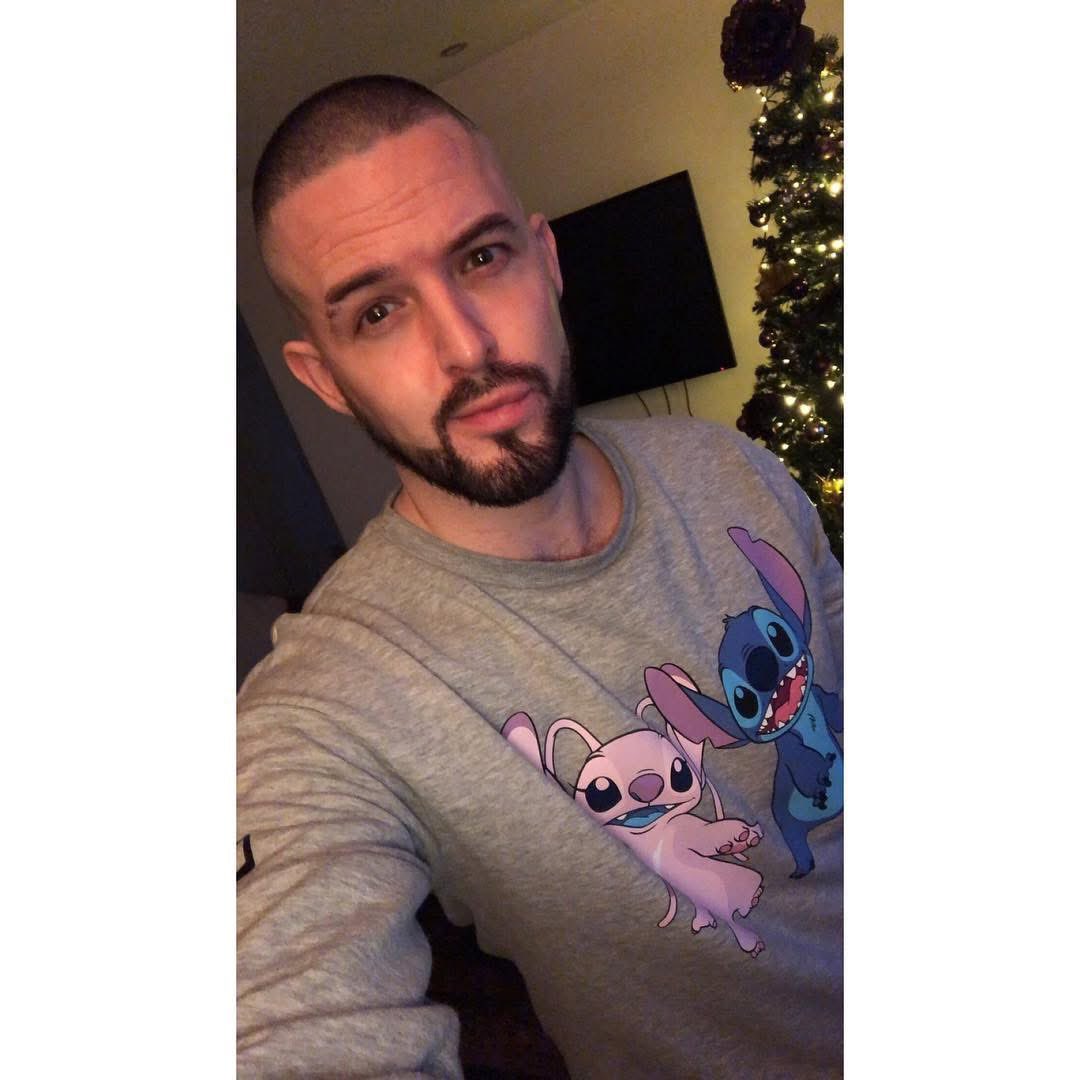 Dan Scott tweet media