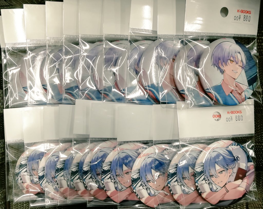 入荷情報】 エイトリ 18TRIP Good Luck 缶バッジ まとまって入荷しま