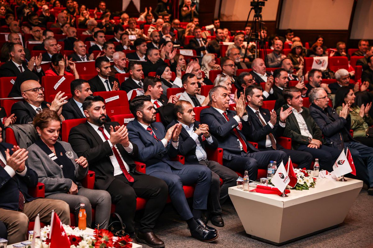 Hakan Akşit tweet media