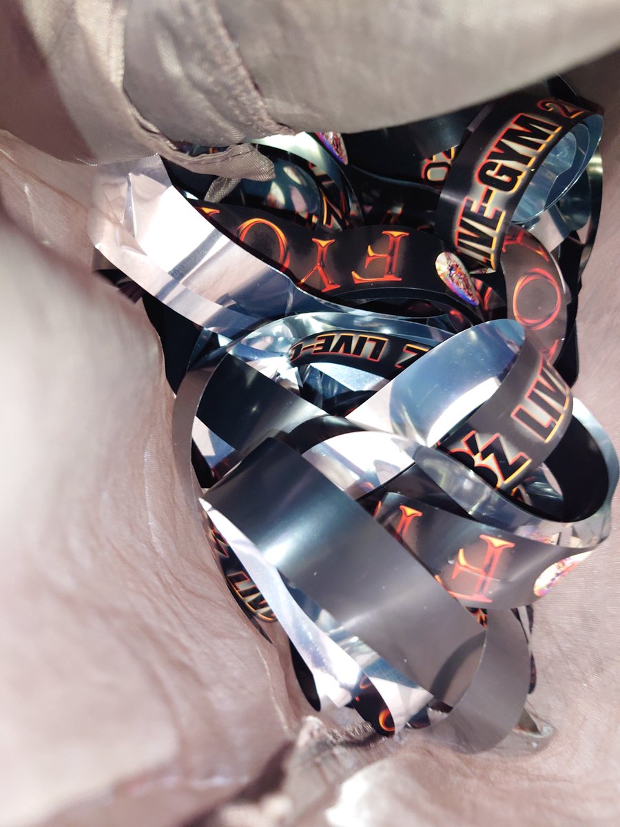 B'z LIVE-GYM 2025 -FYOP-＠京セラドーム大阪の銀テープが取れました