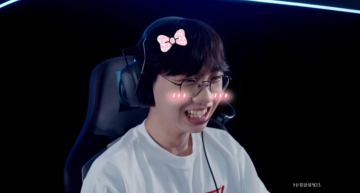 PhamELF's tweet image. Doran looked so cute at the event in Vietnam. #Doran #T1inVietnam