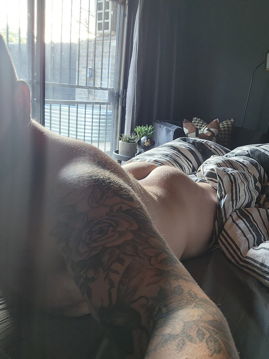 Vitiligo_Bear85 tweet media