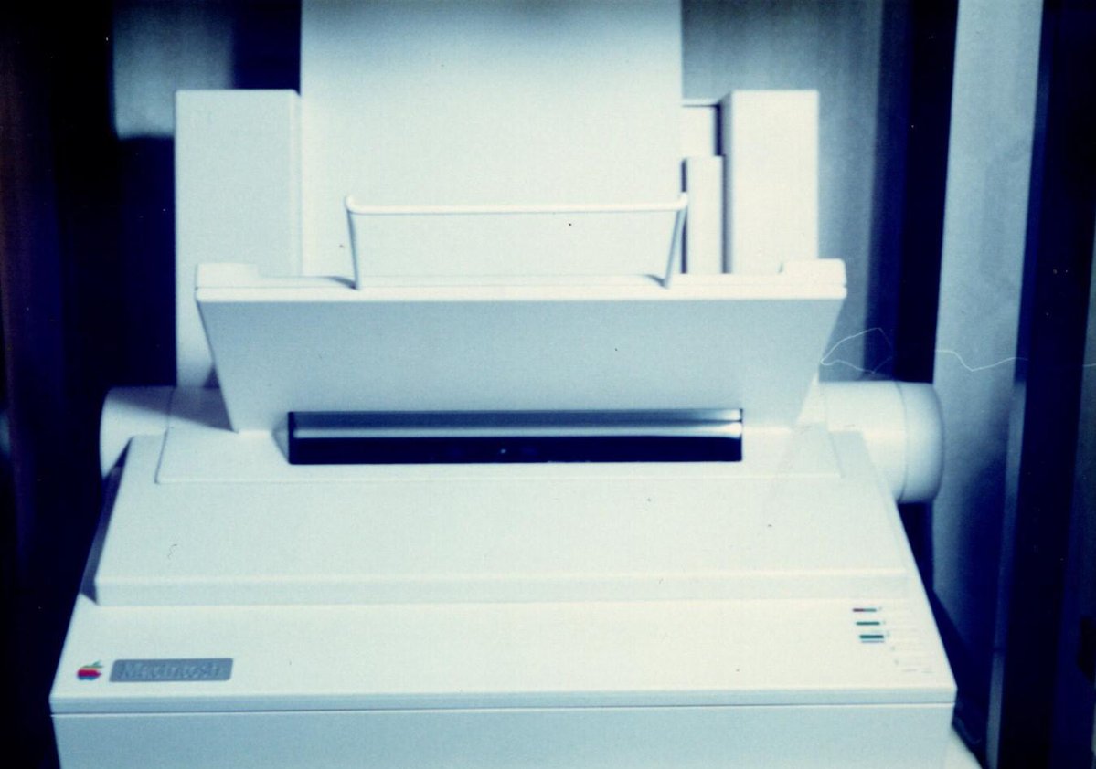 1986年8月、Apple純正ドットインパクトプリンター ImageWriterの新製品