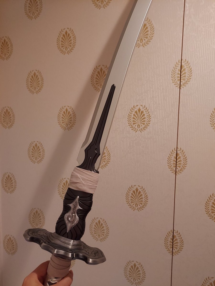 以外と軽い！！ シリアルナンバーは1200番台でした