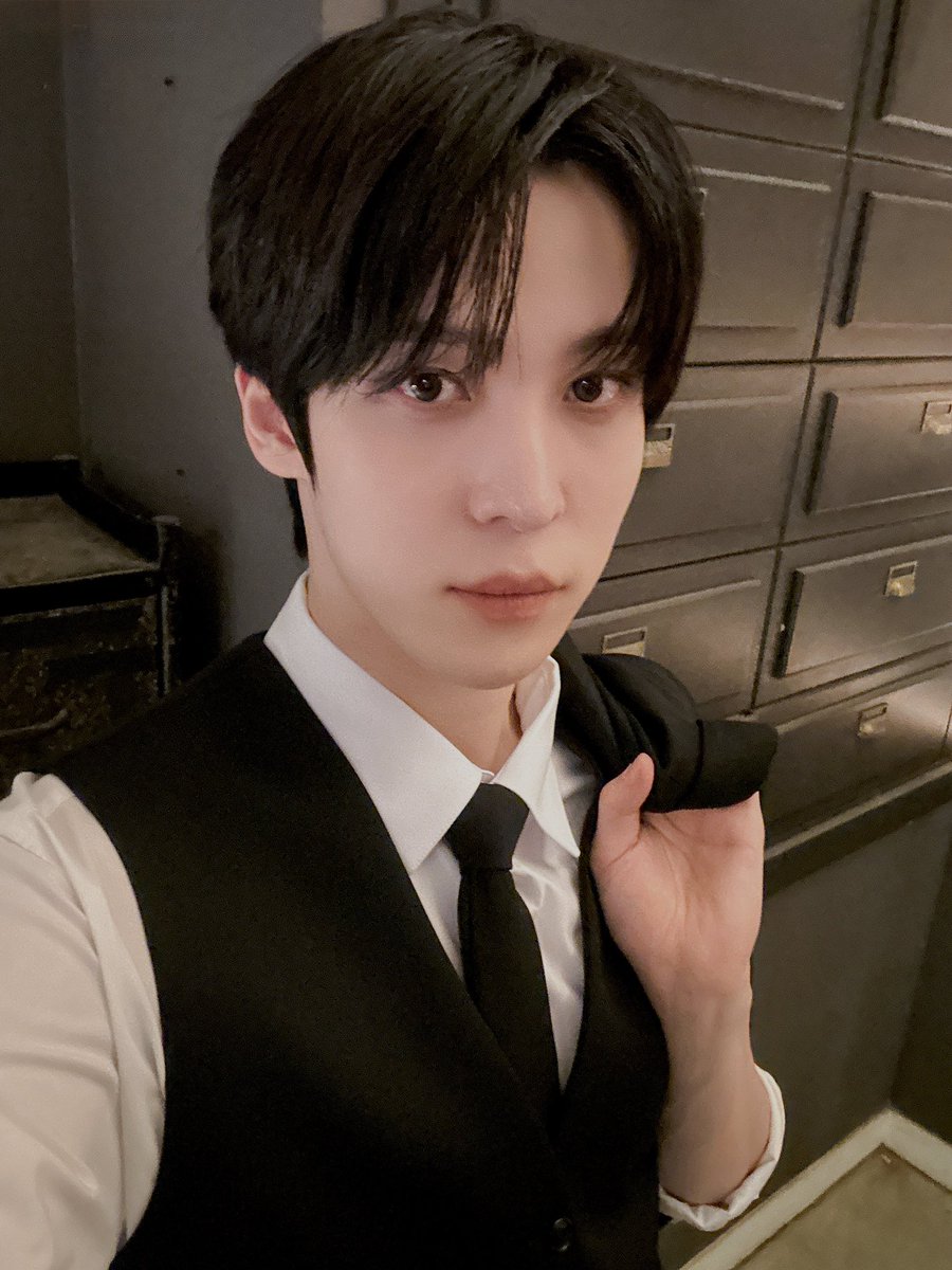 yuyufocus's tweet image. — i know what you need 🖤

#ATSD #AtinySelcaDay #ATINY
#ATEEZ #에이티즈 #YUNHO #윤호
@ATEEZofficial