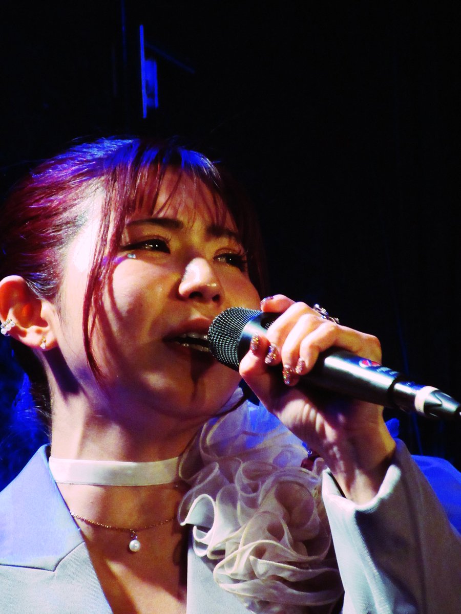 norinori33sh's tweet photo. #小出美里 さんのBirthday Live
-オドルキネマ-に行ってきました🎶
歌声の厚みがすごくて感動しちゃいました✨✨
新曲「オドルキネマ」は 勝手にからだが動き出しちゃったよ🕺
もう次のライブを楽しみにしてる🌟
#昭和歌謡 #canon
#IXY650 #汐留BULEMOOD https://t.co/Lx8J2VeVex