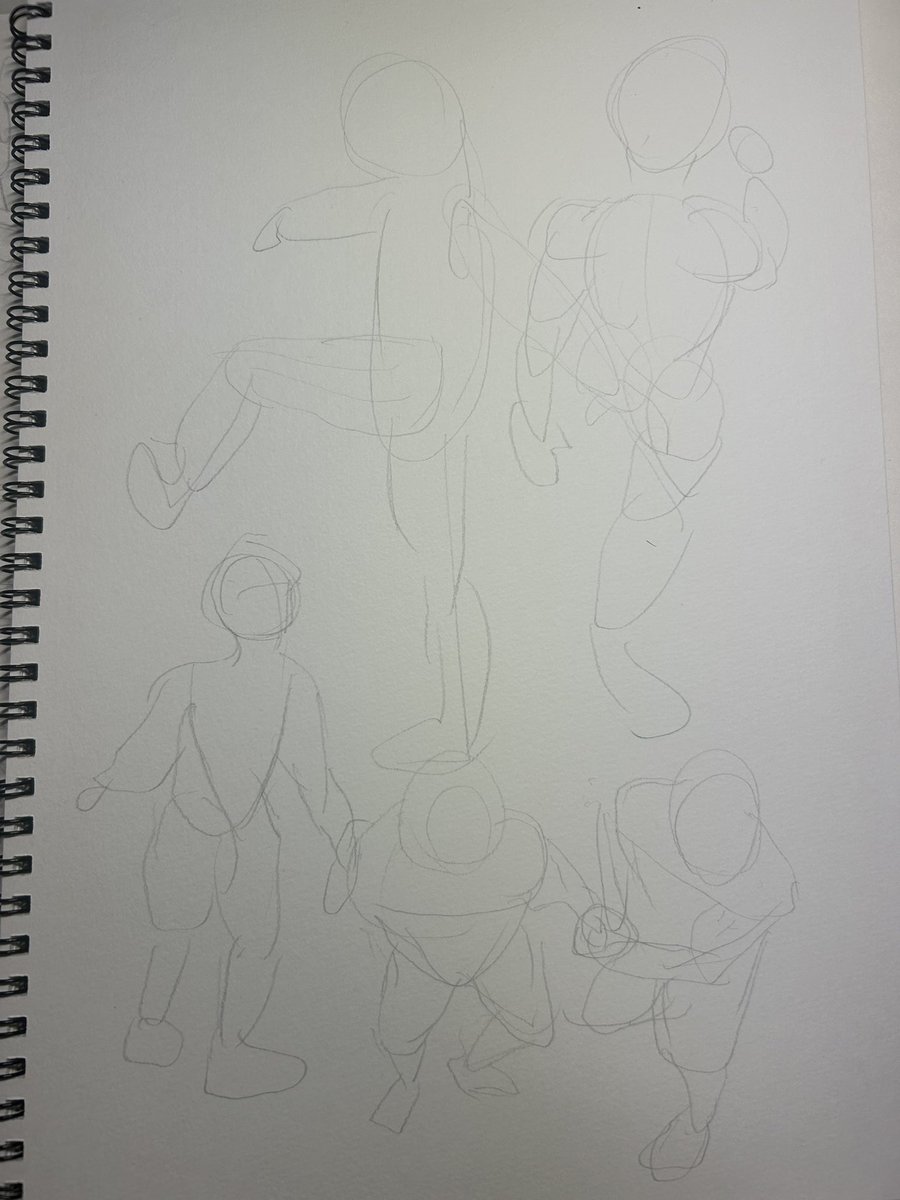 keep_on_trying_'s tweet photo. ちゃんと絵の練習しようと思いアカウント作りました。
30秒でクロッキー挑戦しましたが難しかったので後半の線が濃いやつからは時間測らず描きました。
こっからよくなってくのが楽しみすぎる。
#クロッキー https://t.co/fuaboUcTR2