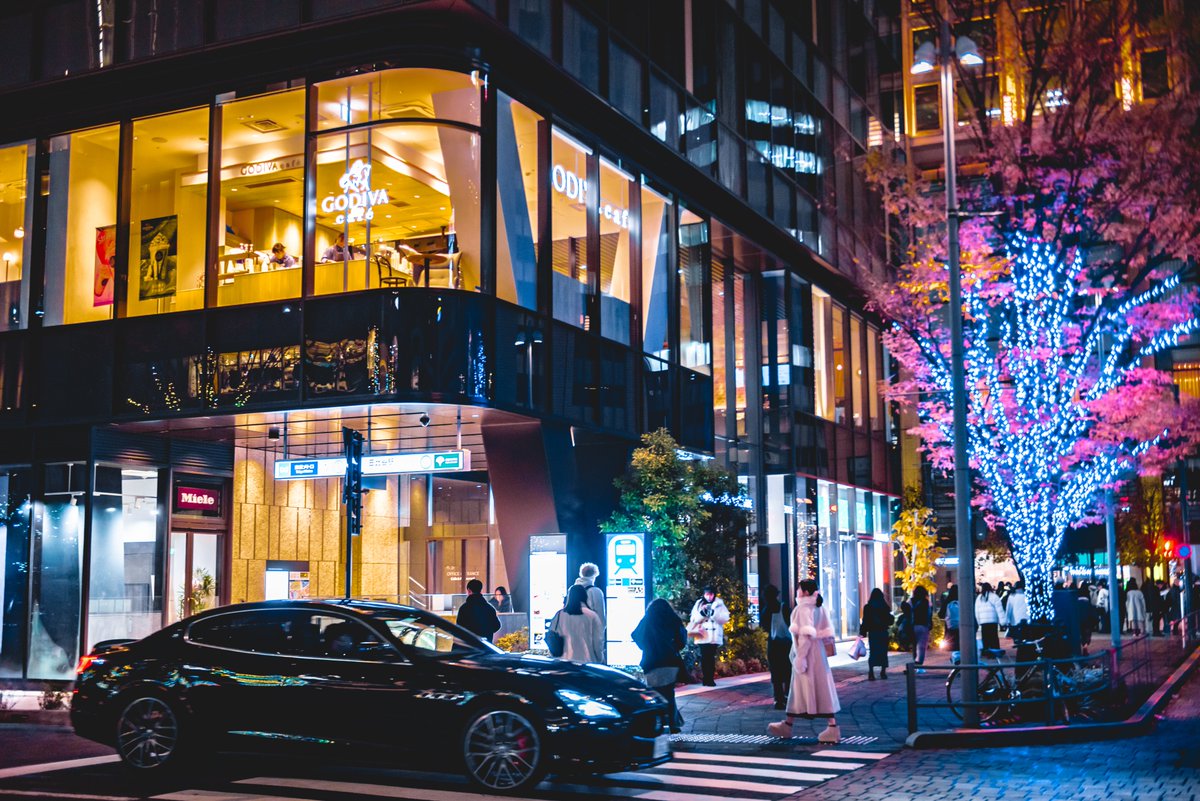 muto_photo's tweet image. 街が光で溢れる季節