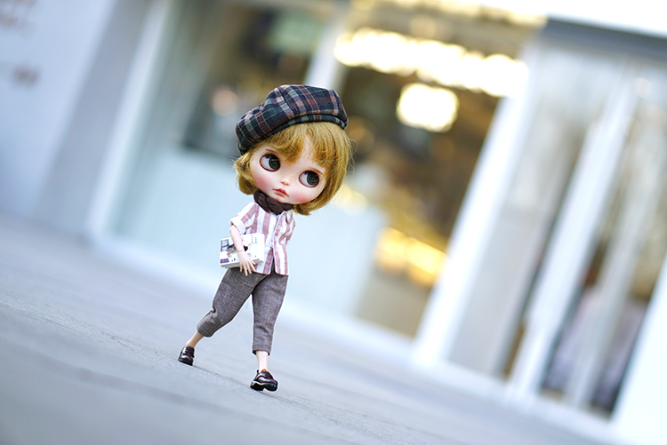 idollzoo.booth.pm/items/7412982B…西西里
Blythe/西西里往事/阿巳3  靴の背広