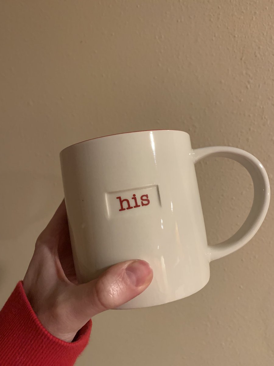 muddaub's tweet image. cishets invented putting pronouns everywhere