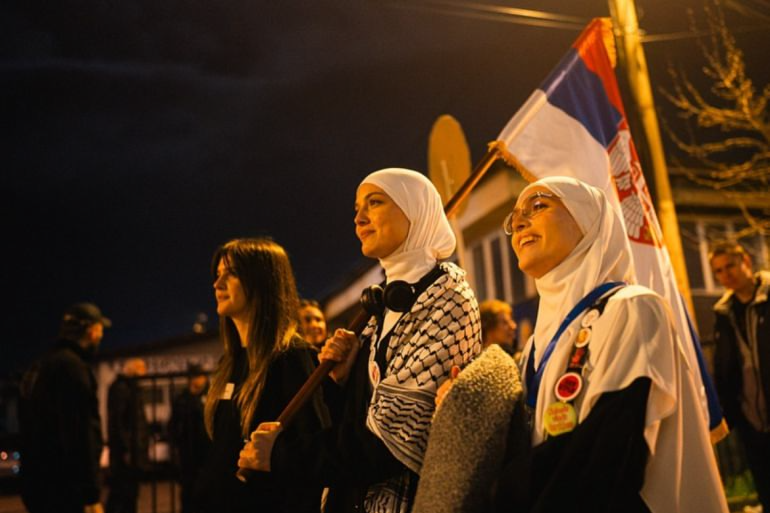 Добро јутро, помаже Бог.

Данас је дан за Нови Пазар.