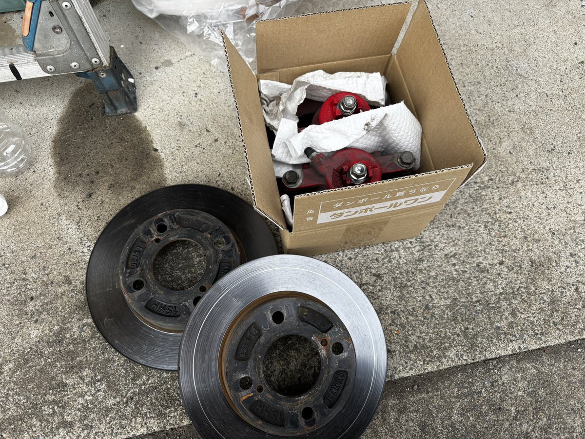 オバQ Qちゃんのオバケ仲間たちが大集合！『新オバケのQ太郎』の完成品