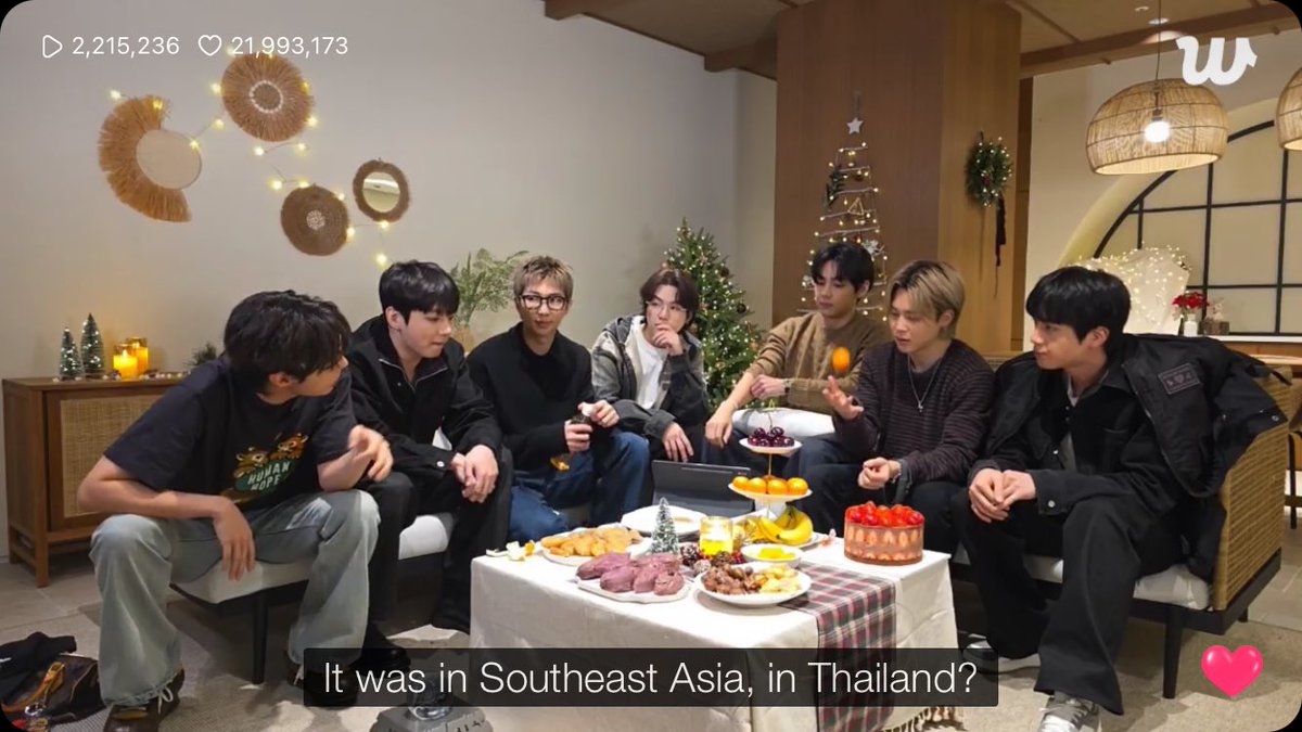 บังทันพูดถึงตอนที่เคยมาไลฟ์ v app ที่ไทยด้วยอะ เนี่ยบังทันไม่เคยจะลืมไทยจริงๆ 🥹