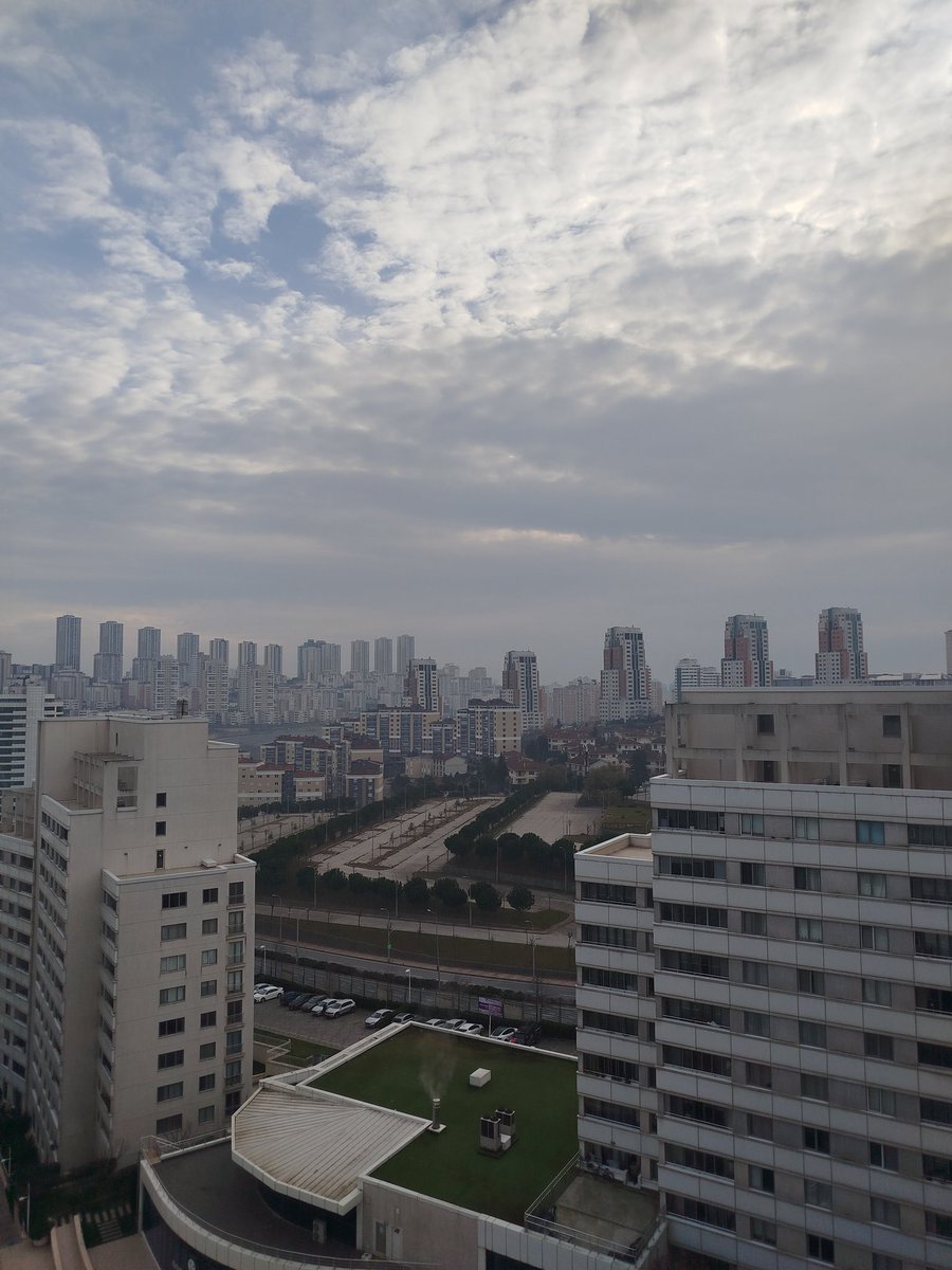 Havalar nasıl olursa olsun sizin havanız yerinde olsun.
Günaydın