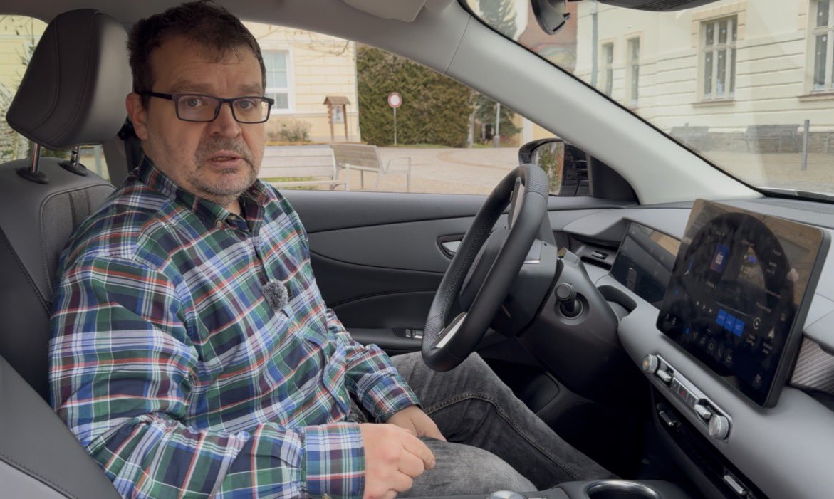 Jaromír Mindl tweet media