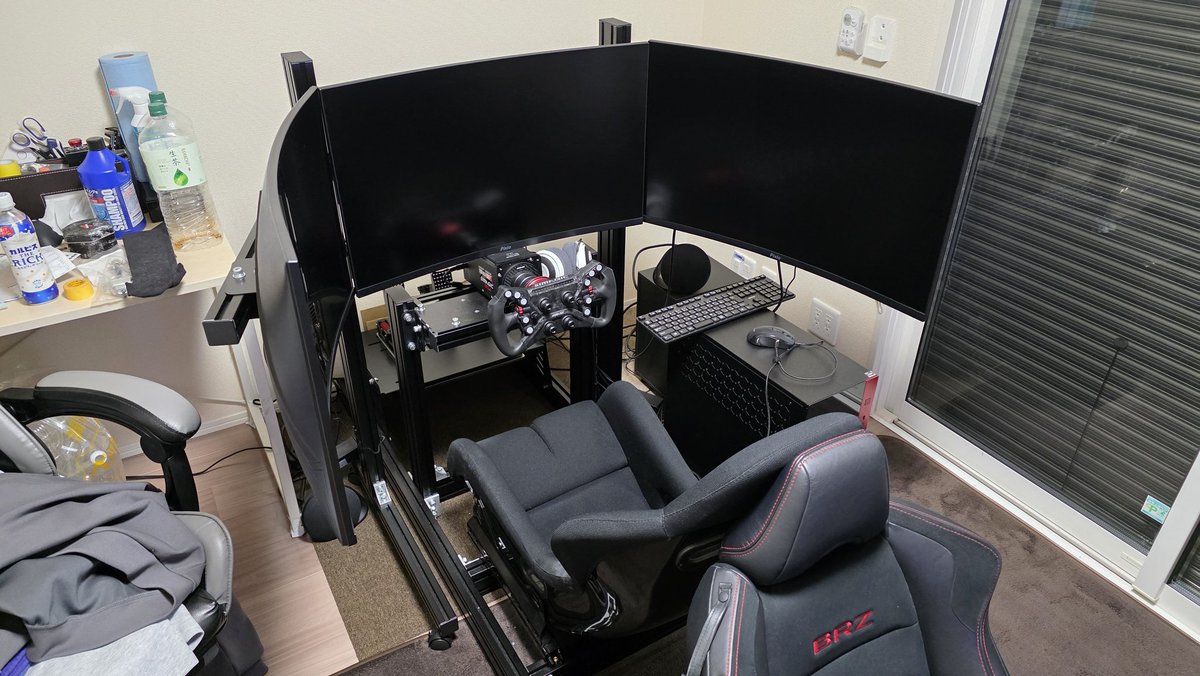 拡散希望 ハンコン35万引き取りで欲しい方いませんか？ 全て新品で買っ