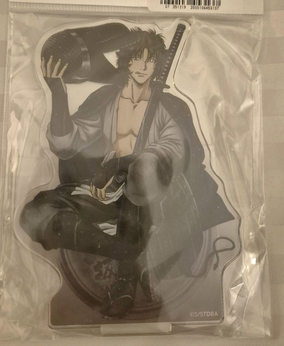 wolhui508's tweet image. 굿즈 딱 2개삼
뱃지는 저 겉 포장이뻐가지고 그냥 저대로 보관할까고민됨 ㄷㄷ
아크릴은 이거아니면 이제 두번다시못볼것같아서 걍 꺼내달라하고 샀어요 ㅋㅋ
이 아크릴이 좋은게
타츠마가 GOAT답게나옴