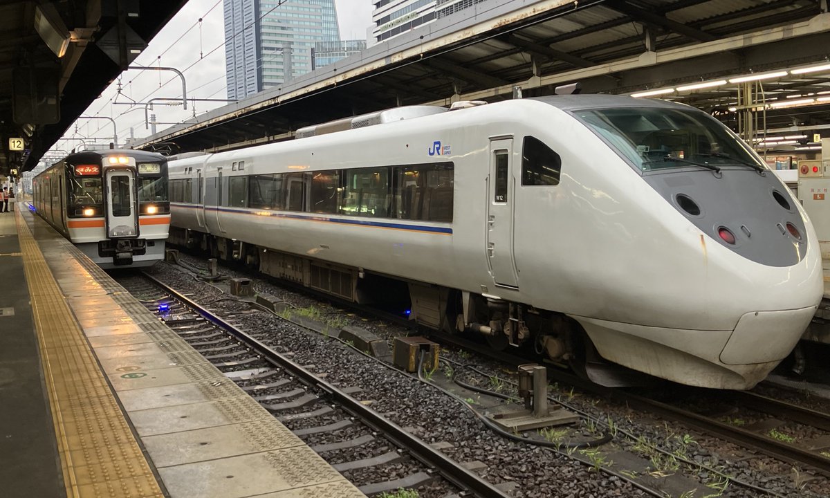 MTの乗車録 681系0番台(W12編成) 「しらさぎ11号」 今日も しらさぎ