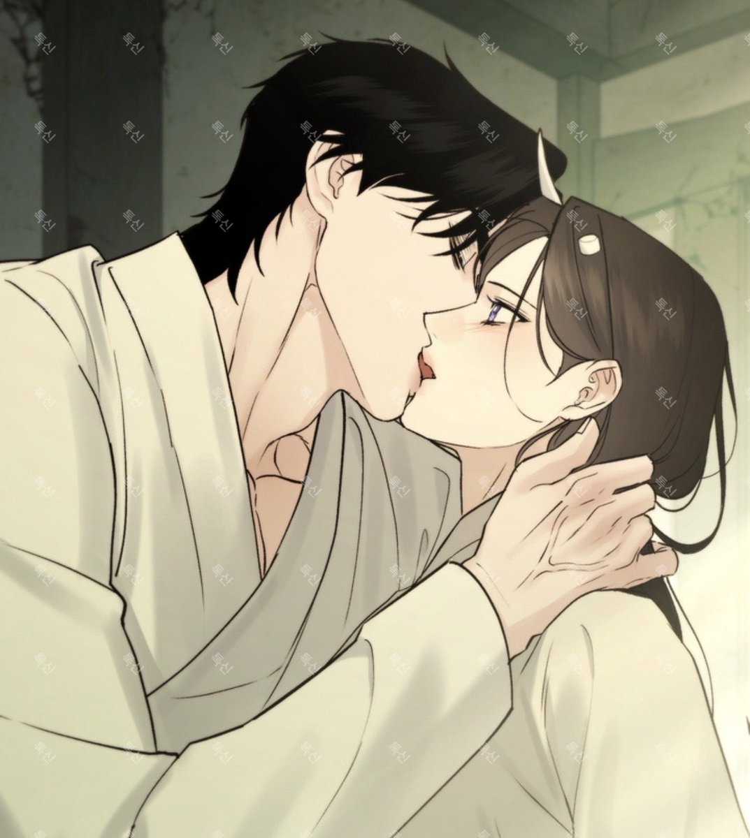 Ballerina1341's tweet image. นี่ว่ายาถอนพิษไม่ได้แค่ช่วยให้พี่การนรอดจากความตายอย่างเดียว แต่ยังผูกมัดตัวและหัวใจไว้กับคนให้ด้วย ดูสิ ~ ทะนุถนอมน้องแมปานยอดดวงใจฝุดๆ พอได้อยู่ด้วยกันแบบสงบๆแล้วก็ปล่อยให้หัวใจทำหน้าที่ของมันไป เหลือแค่สารภาพรักกับตั้งชื่ออีกชื่อเท่านั้น ทุกอย่างก็จะคอมพลีท เขินรอแล้วนะ! 🥰💞