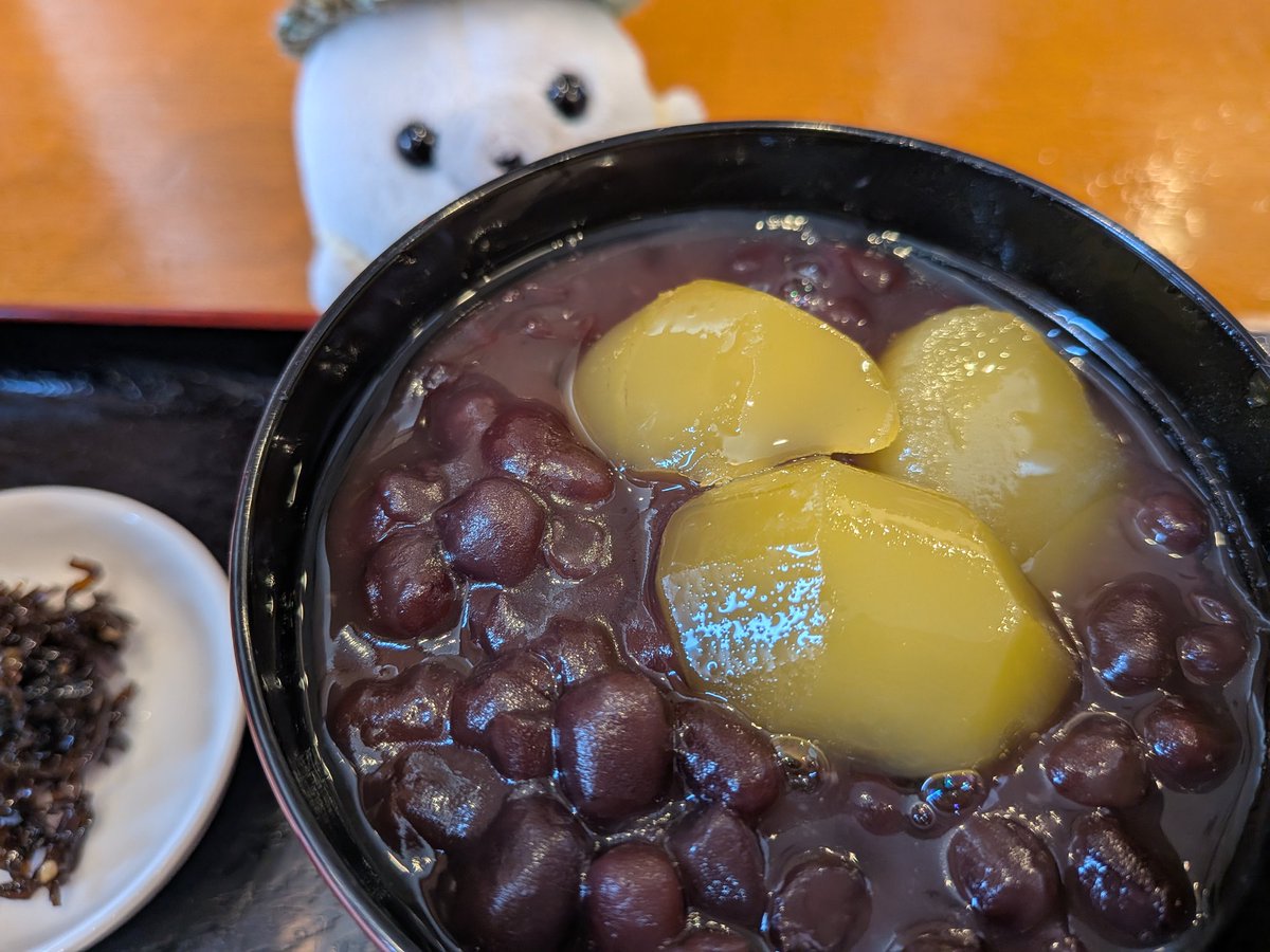 原田マハさん「リボルバー」を読んだタイミングでゴッホ展が開催されていることを知り、行ってきました。いつかオーヴェル＝シュル＝オワーズに行きたいと改めて感じました🖼️鑑賞後は精養軒、つる瀬で食事して、後楽園あたりまでのんびりお散歩。
#ゴッホ展家族がつないだ画家の夢