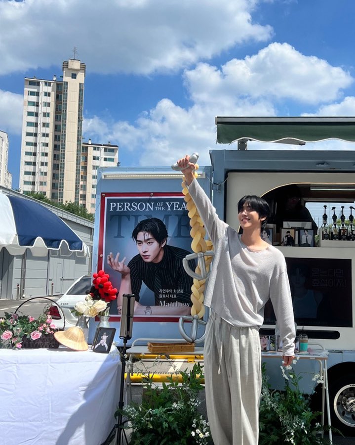 📸 250812
매튜 리가 모두의 마음까지
매진시켜 버린 날🪏

📍instagram.com/p/DSgtZ1yko1W/…

#오늘도매진했습니다 
#안효섭 #AHNHYOSEOP
#アンヒョソプ #安孝燮