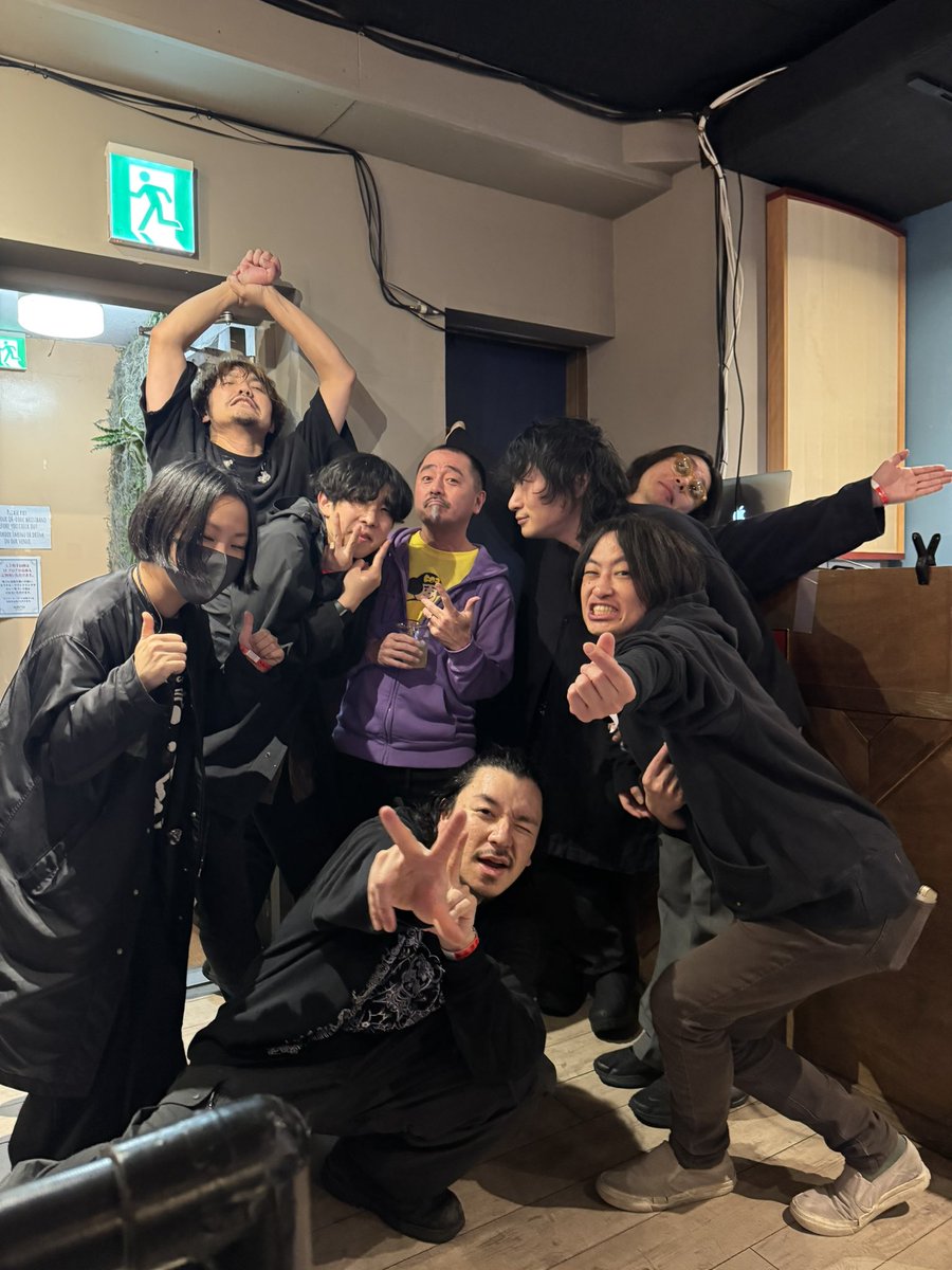 thedust_info's tweet photo. 昨日は吉祥寺NEPOでした。
今年もありがとうございました。良いお年を！ https://t.co/fK81axHeRi