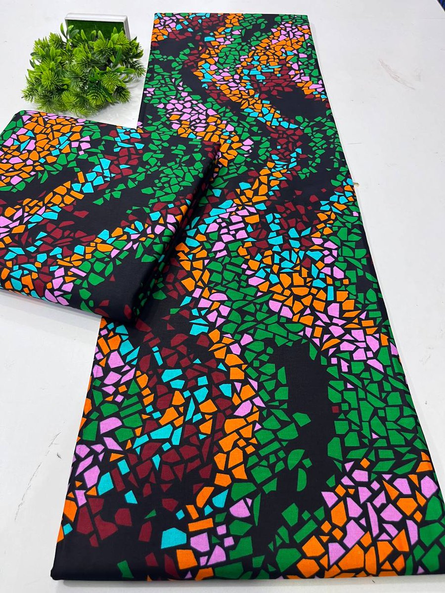 FabricsHermosa's tweet photo. @ruffydfire Quality ankara fabrics from us N15000/6 yards https://t.co/rqfHADbzSj