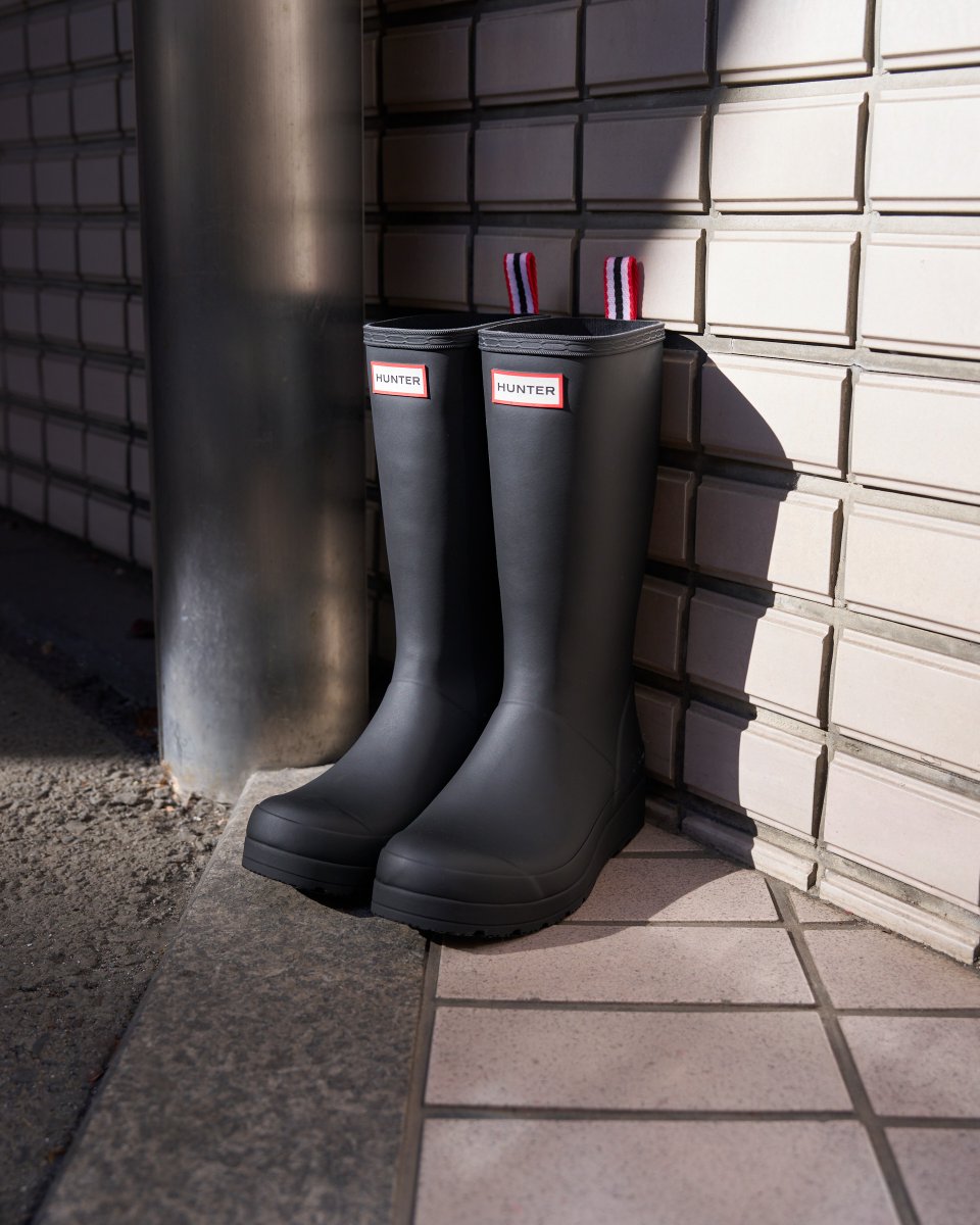職人の手作業によって作り出される「ハンター」のレインブーツは、品質