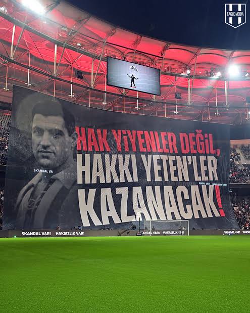 Oh amk 3 puan ne güzel bişi imiş ya lan 😁 ‼️.......... nasıl buldunuz Beşiktaşı yorumlarmısınız? Şimdi transerler felanda olacak.ikinci yarı umutla başlayacaz gibime geliyo yoksa şiştik harbiden hee😶