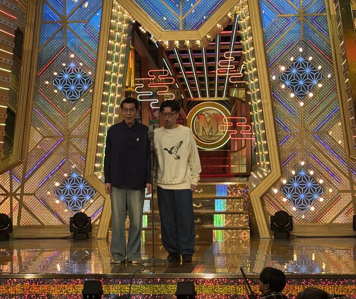 narahara_j's tweet image. ヤーレンズ楢原です！！！！

本日はこちら！！！！！！

18:30〜「M-1グランプリ2025決勝戦」@テレビ朝日

です！

やったぜ！3回目！！ここまできたら楽しんでやるだけなんでいっぱい笑って下さい！