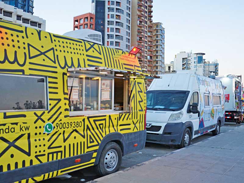 التجارة: إلغاء تراخيص 589 شركة عربات متنقلة 