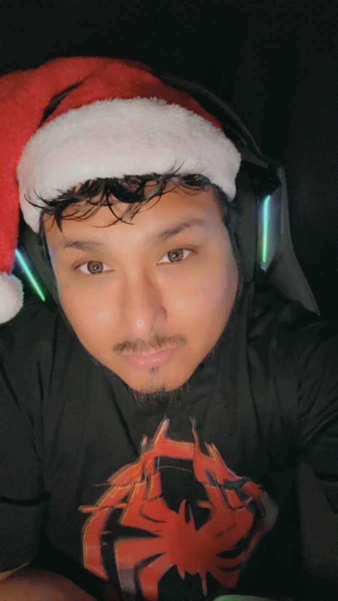 Played Light up the town for stream. Fun game but sometimes the lights are frustrating to put up 😂😂