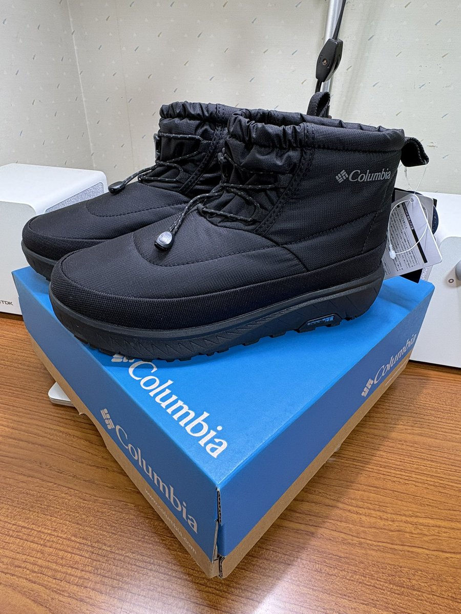 troutworthy's tweet photo. 自分へのプレゼント���コロンビアの防水防寒ブーツを手に入れた！極寒の釣りも楽しむぞ〜！🎣☃️

#コロンビア
#イエローテイルアイスマジックパフィーショーティーウォータープルーフ
#長くね
#エリアトラウト
#釣り好きな人と繋がりたい https://t.co/RoN6IRkicj