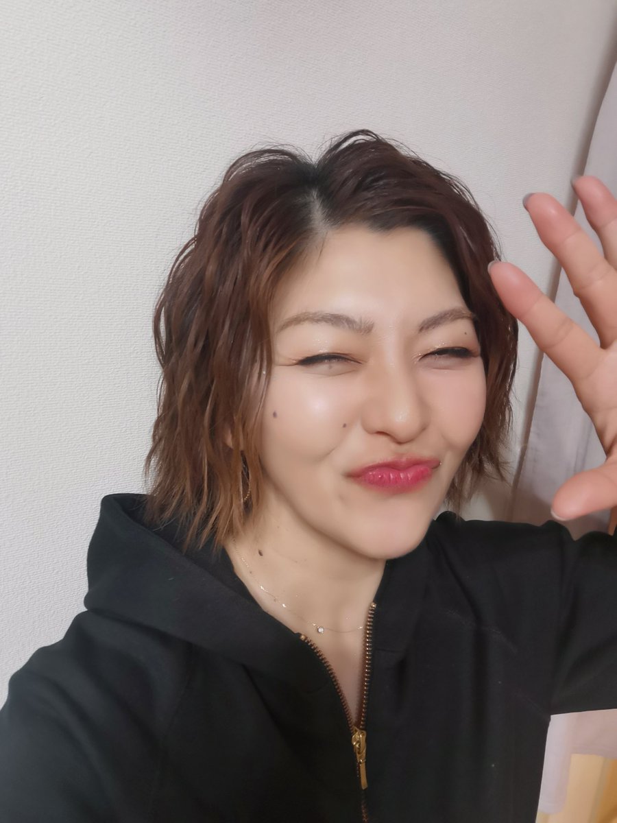 shinoda-miho tweet media