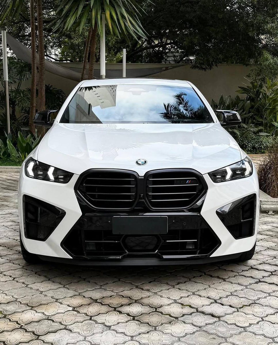 autochat360's tweet image. BMW X6 M Competition🩶🔥